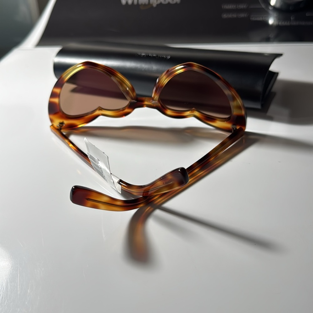 Saint Lauren Lou Lou Havana sunglasses NWT - Picture 3 of 9